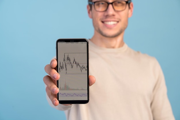 Investing for Beginners: Start with $500 in 2025